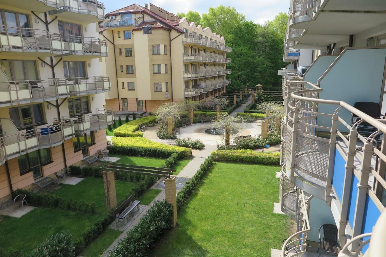 Apartament Opal Zdrojowa 300M Do Morza Lägenhet Świnoujście Exteriör bild
